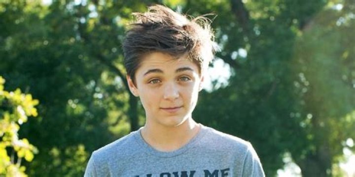 
Who is Asher Angel from “Shazam”? Wiki: Girlfriend, Family, Dating, Single, Siblings, Parents 